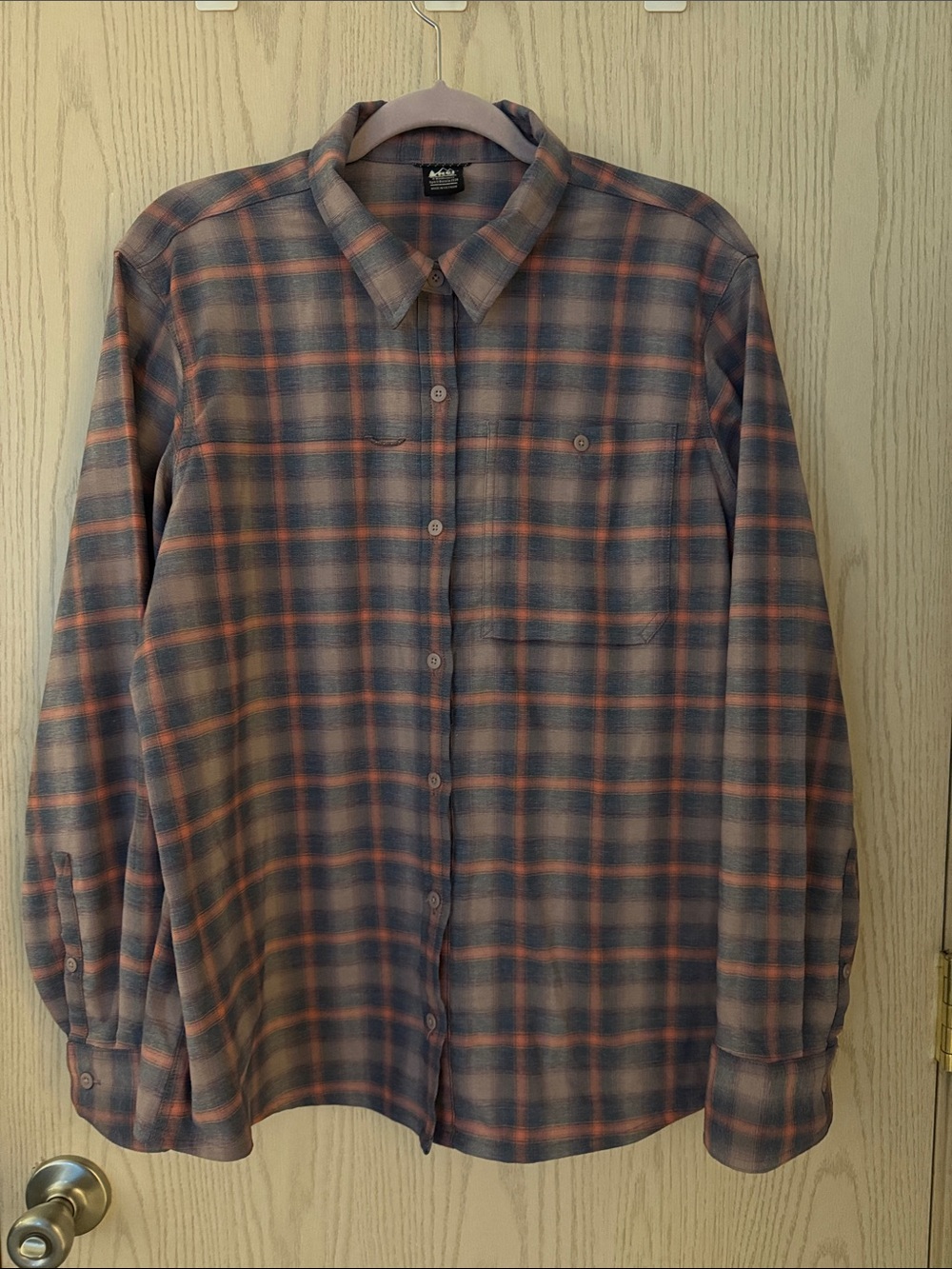 REI Hiking Camp shirt with side pocket XL Women’s